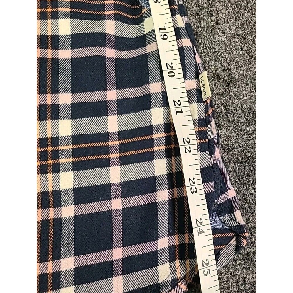 LL BEAN Shirt Womens Large Button Up Top Plaid Long Sleeve Blue/Pink Flannel - Picture 5 of 8